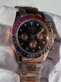 Seiko MOD kronográf karóra, rose gold, fekete számlap, szivárvány lünetta, 40 mm, VK63 | Prism