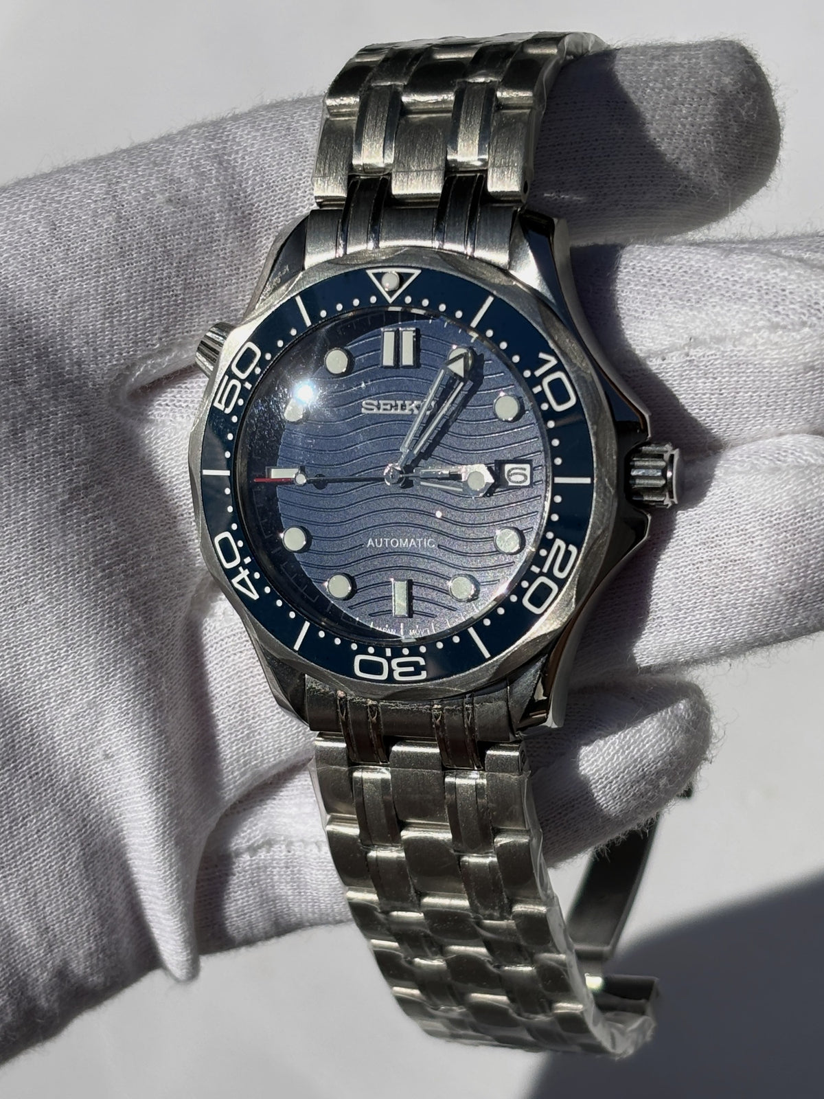 Seiko MOD automata karóra, acél, kék számlap, hullámmintás, kék lünetta, 41 mm, NH34 | Tide