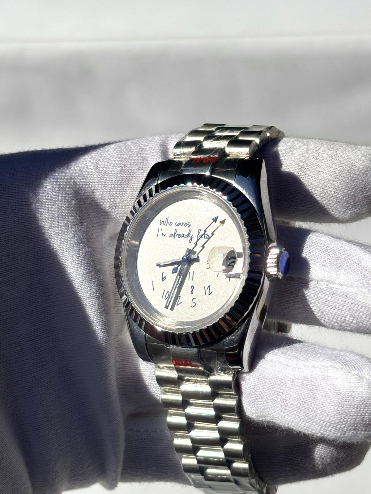 Seiko MOD automata karóra, acél, fehér számlap, kézírásos felirat, 39 mm, NH34 | Already Late