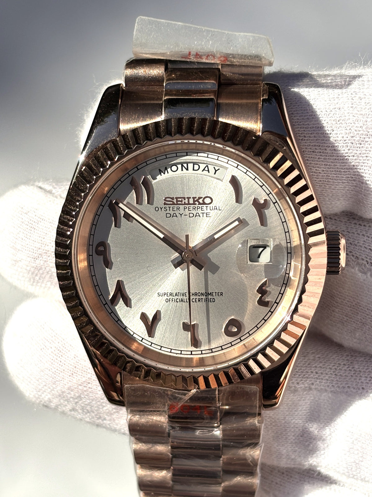 Seiko MOD automata karóra, rose gold, ezüst számlap, arab írású számok, 41 mm, NH34 | Peony