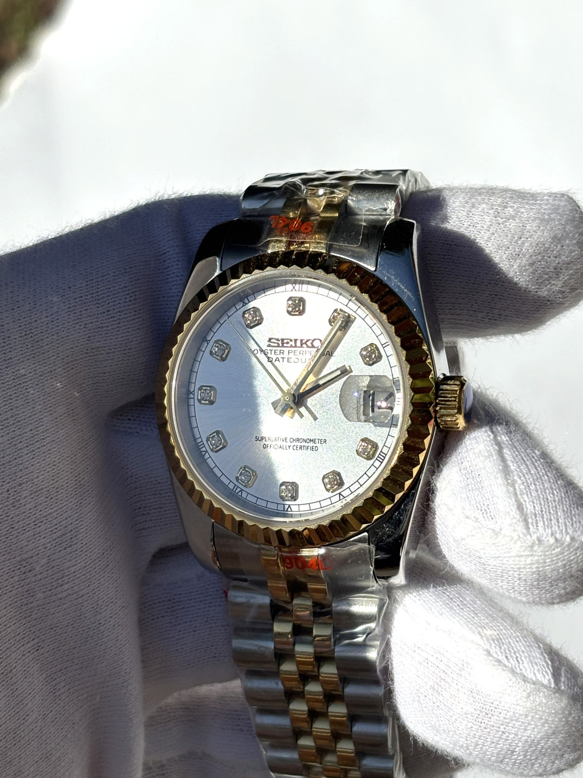 Seiko MOD automata karóra, arany/acél, ezüst számlap, csillogó jelölők, 39 mm, NH34 | Moonlight