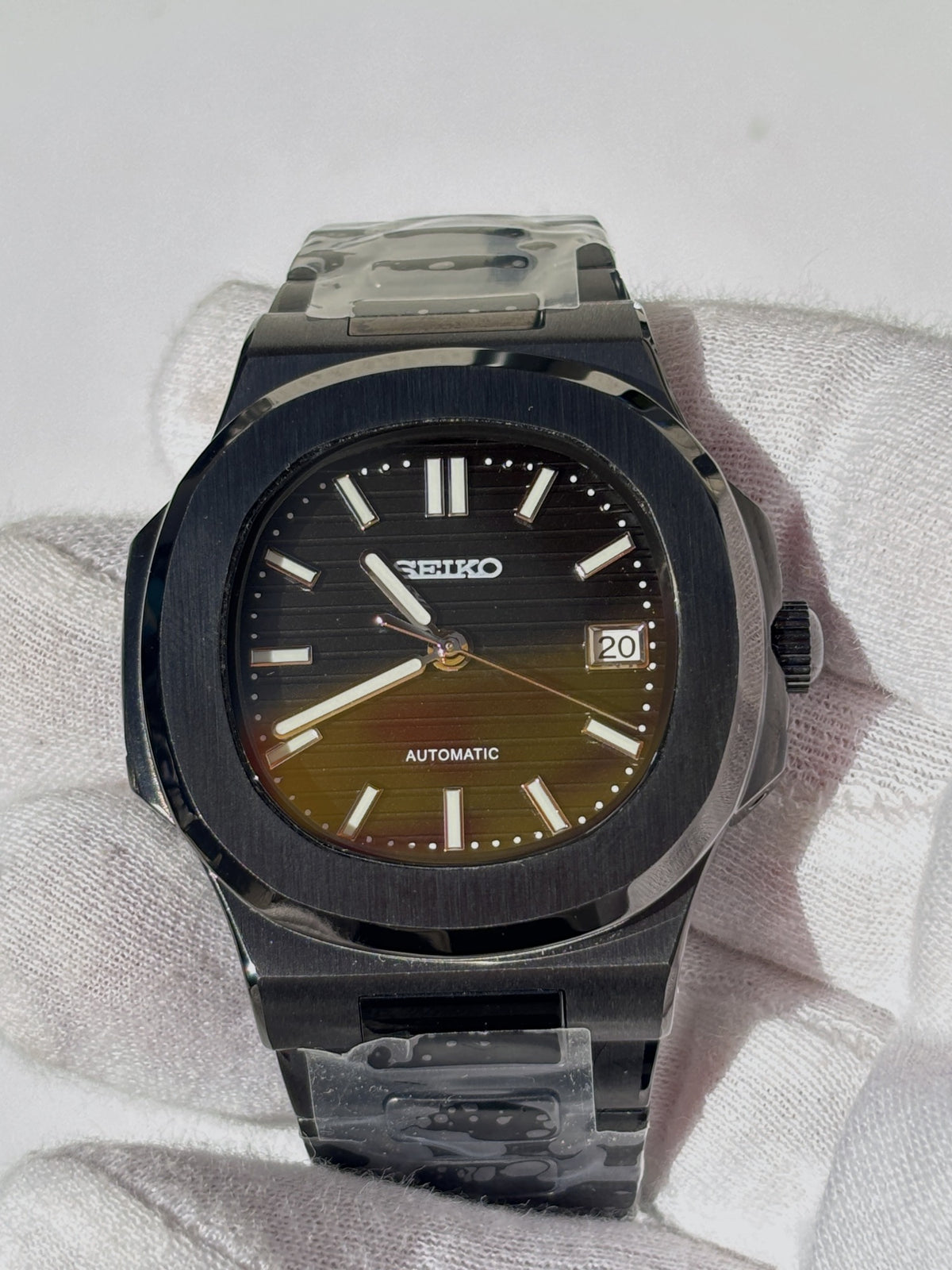 Seiko MOD automata karóra, fekete PVD, fekete számlap, 41 mm, NH34 | Carbon