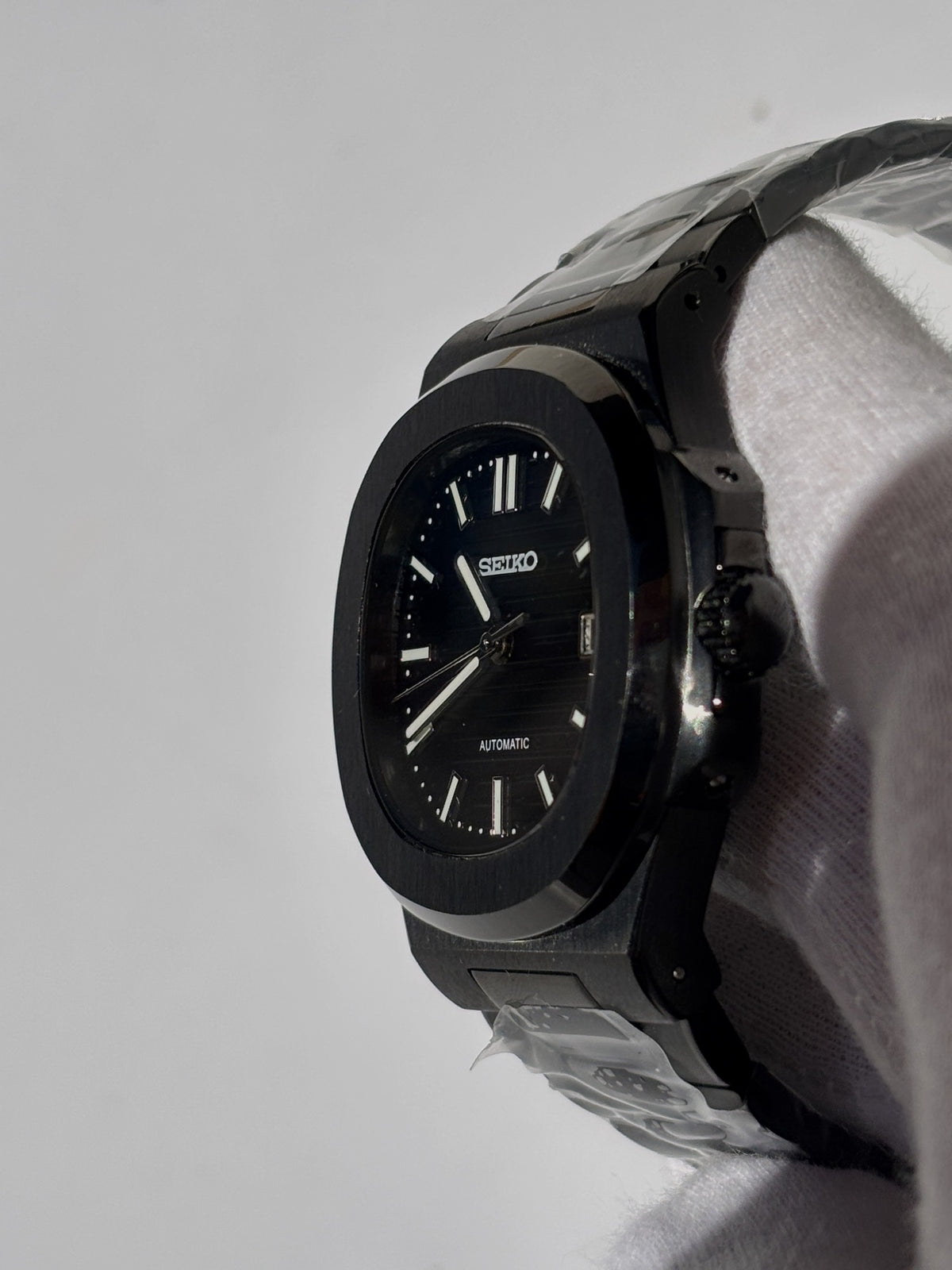 Seiko MOD automata karóra, fekete PVD, fekete számlap, 41 mm, NH34 | Carbon