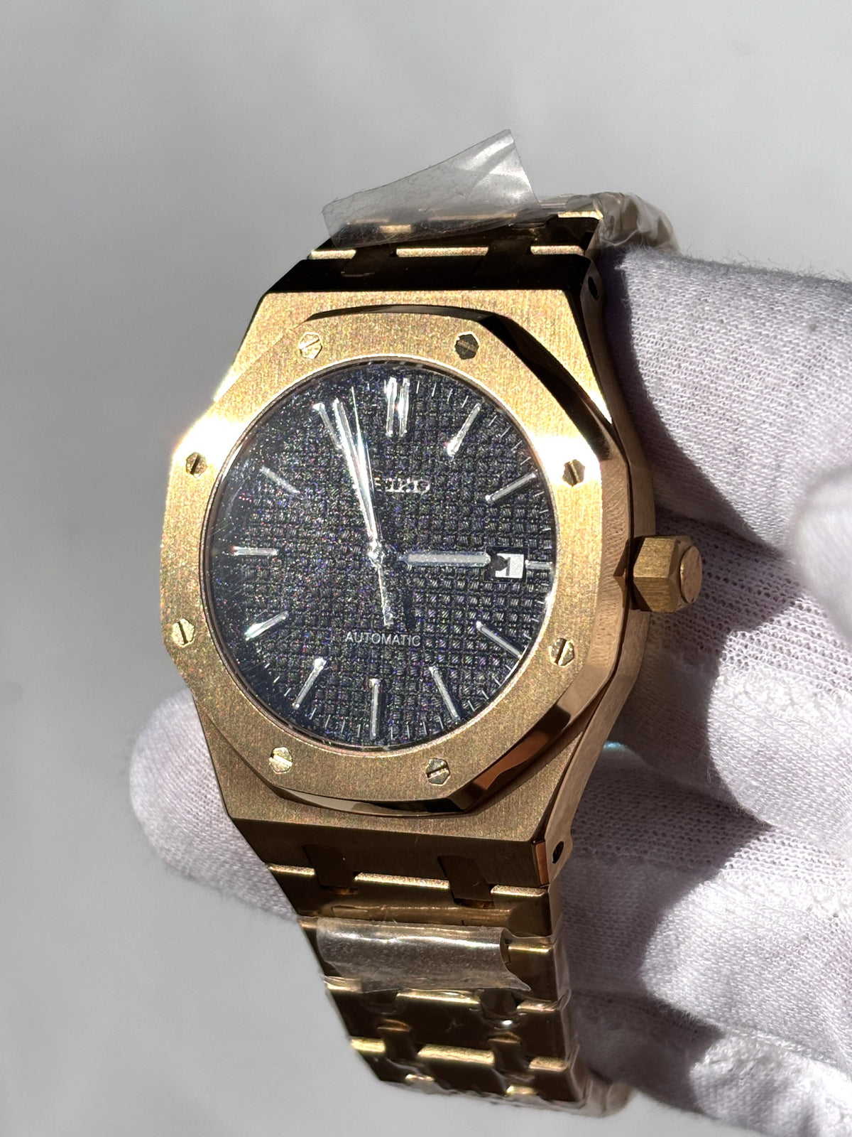 Seiko MOD automata karóra, arany, fekete számlap, 41 mm, NH34 | Sunrise