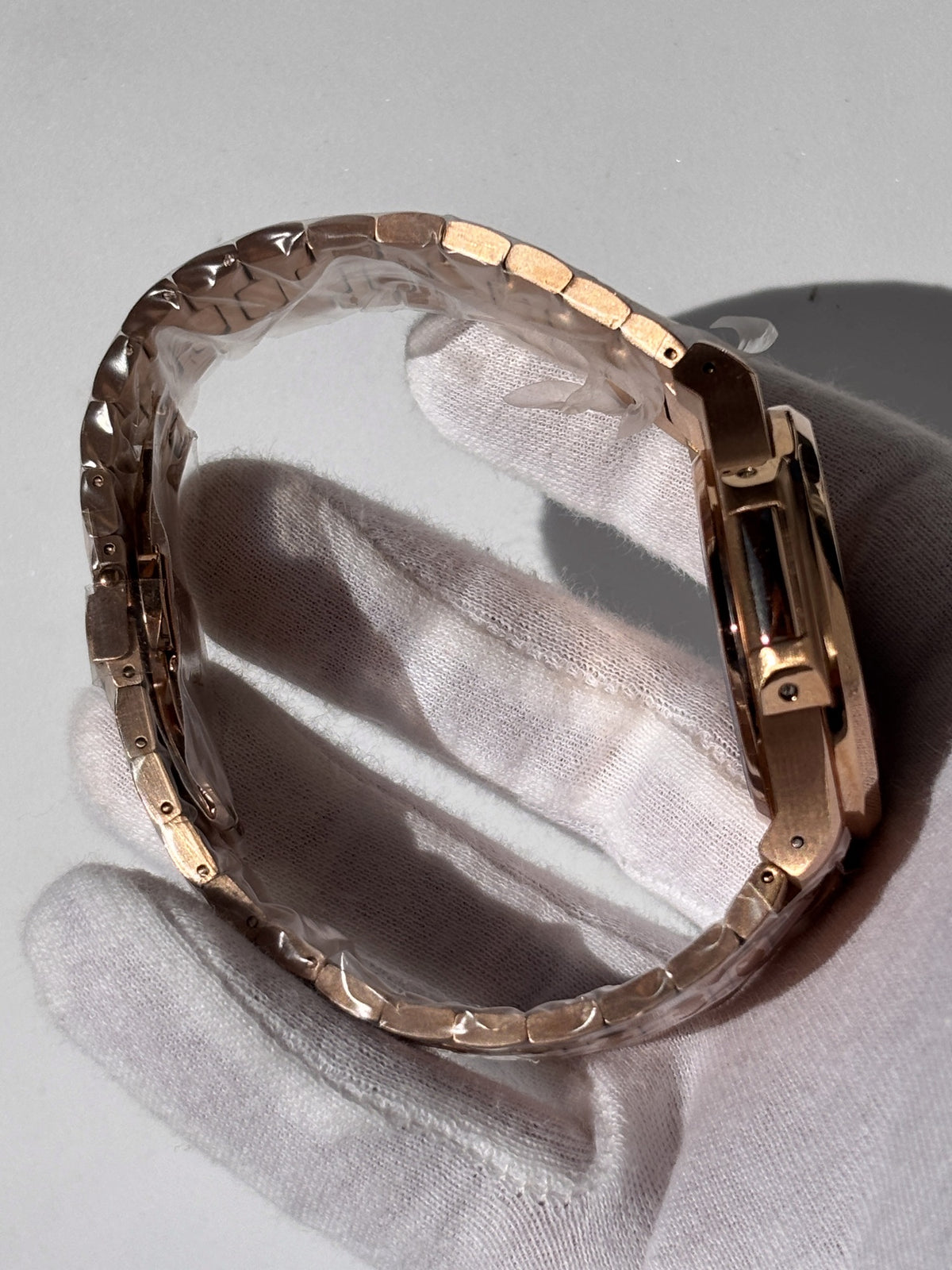 Seiko MOD automata, rose gold, fekete számlap, nyitott szív (open heart), 40 mm, NH34 | Onyx Heart