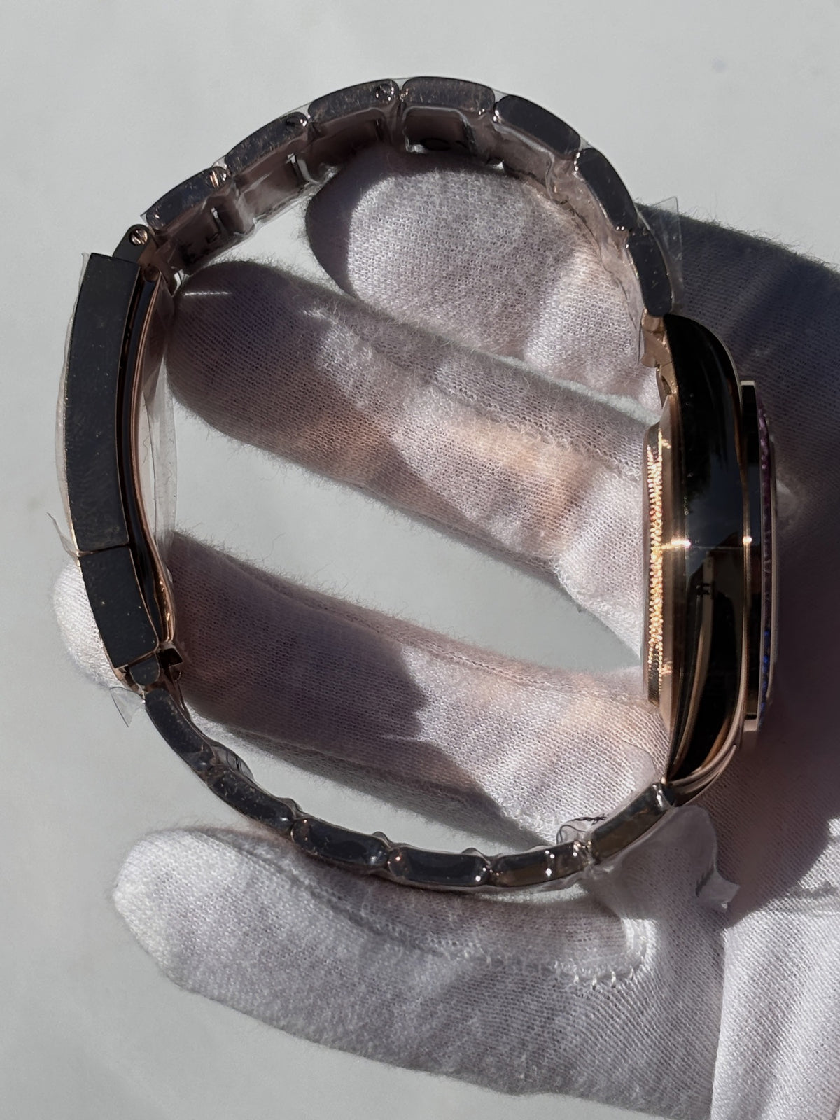 Seiko MOD kronográf karóra, rose gold, fekete számlap, szivárvány lünetta, 40 mm, VK63 | Prism