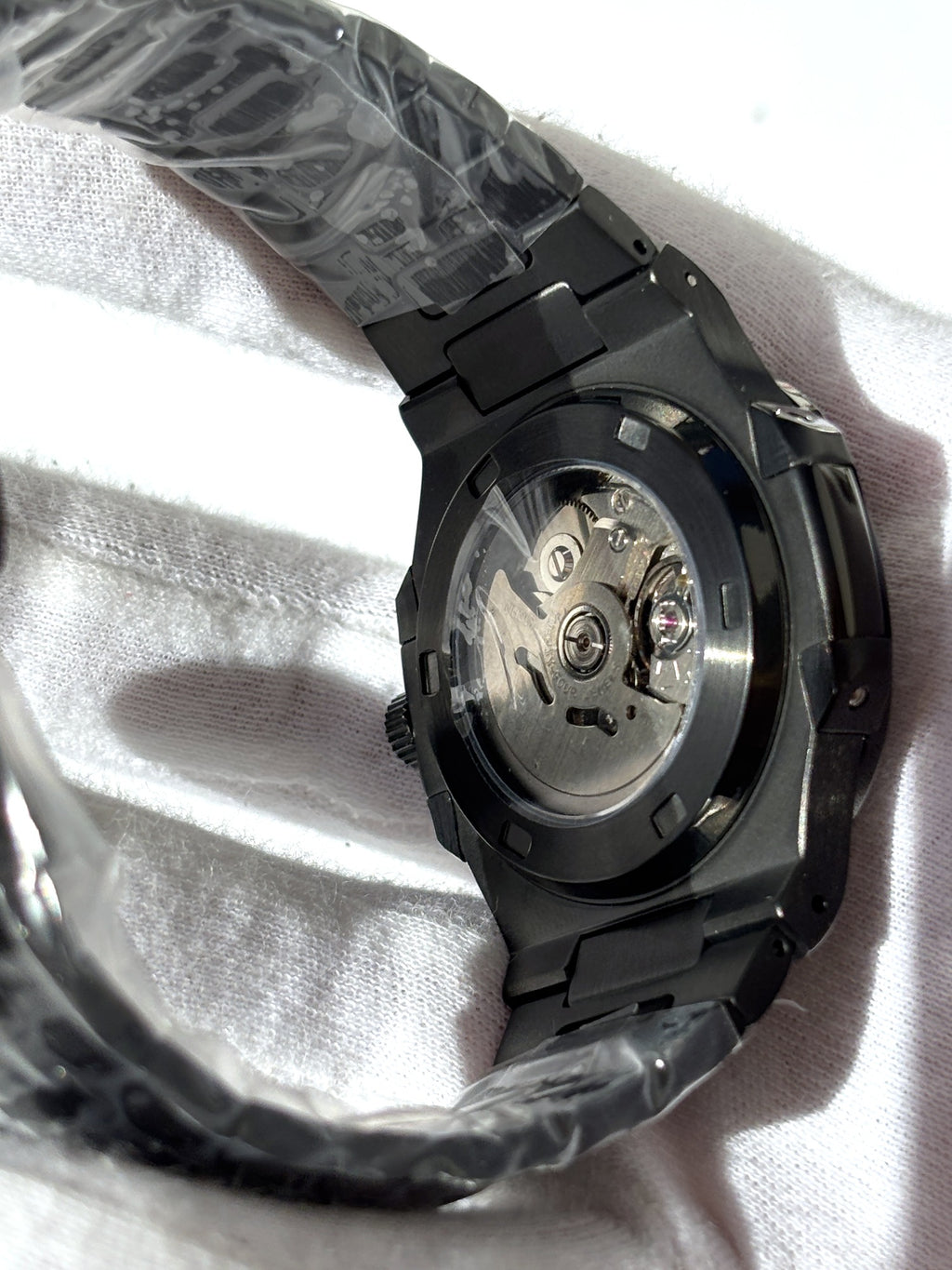 Seiko MOD automata karóra, fekete PVD, fekete számlap, 41 mm, NH34 | Carbon