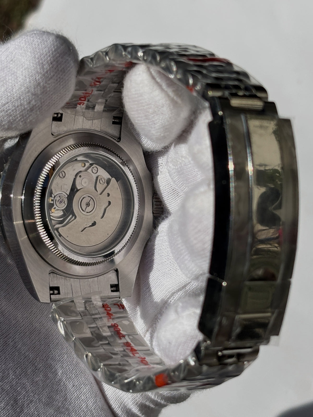 Seiko MOD GMT automata karóra, acél, fekete számlap, zöld-fekete lünetta, 40 mm, NH34 | Jungle