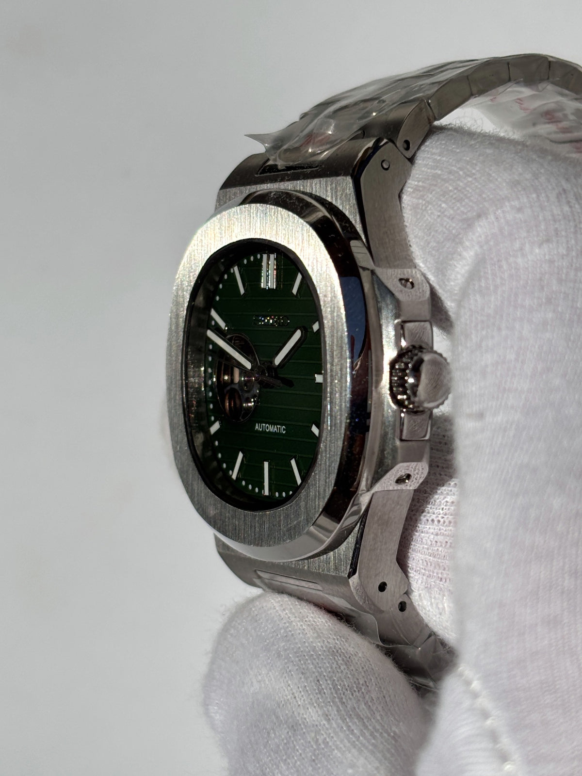 Seiko MOD automata karóra, acél, zöld számlap, nyitott szív (open heart), 41 mm, NH34 | Green Heart