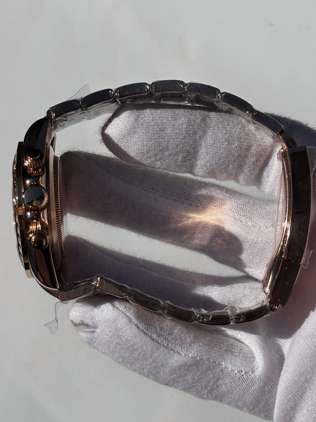 Seiko MOD kronográf karóra, rose gold, fekete számlap, szivárvány lünetta, 40 mm, VK63 | Prism