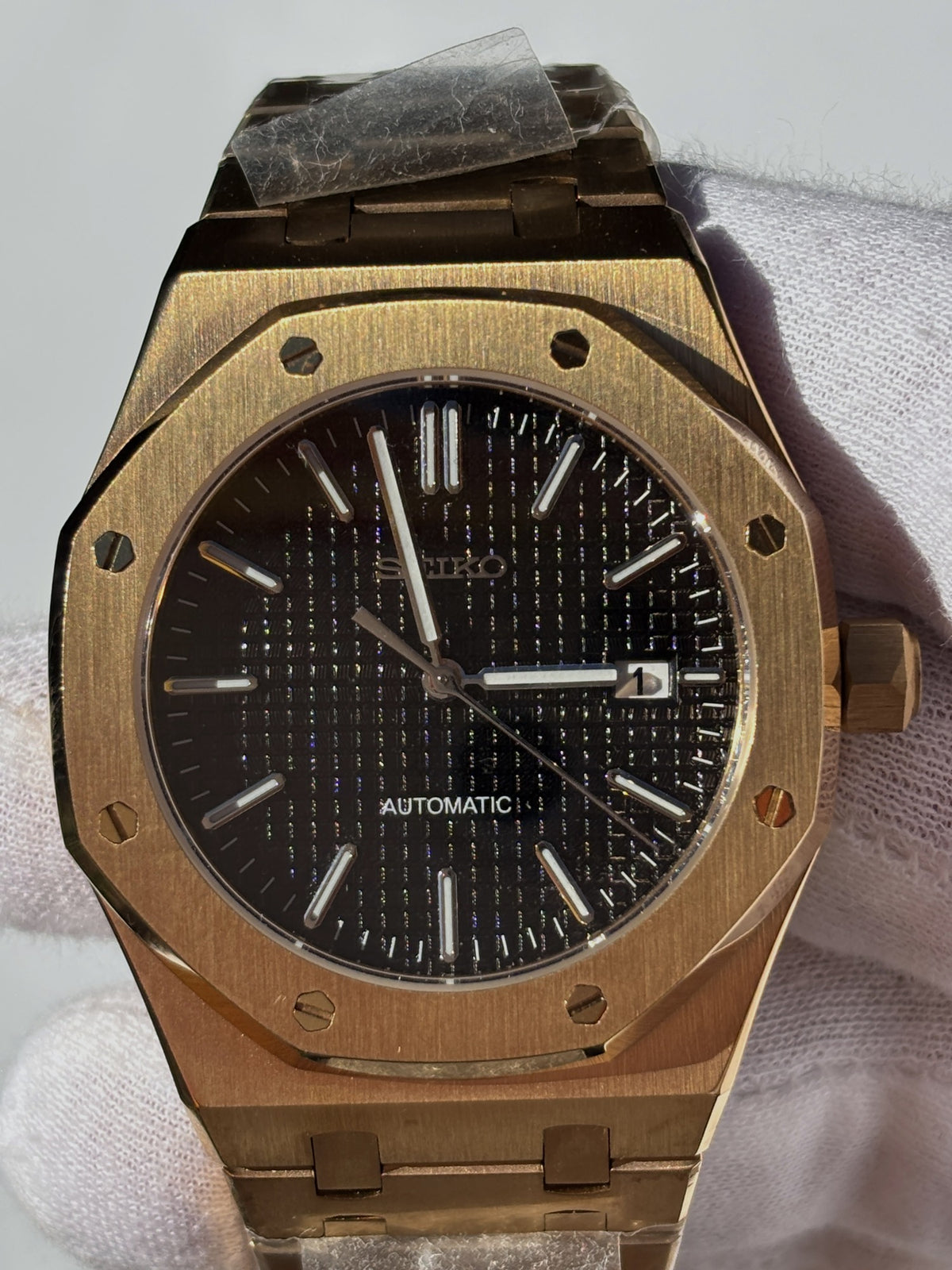 Seiko MOD automata karóra, arany, fekete számlap, 41 mm, NH34 | Sunrise