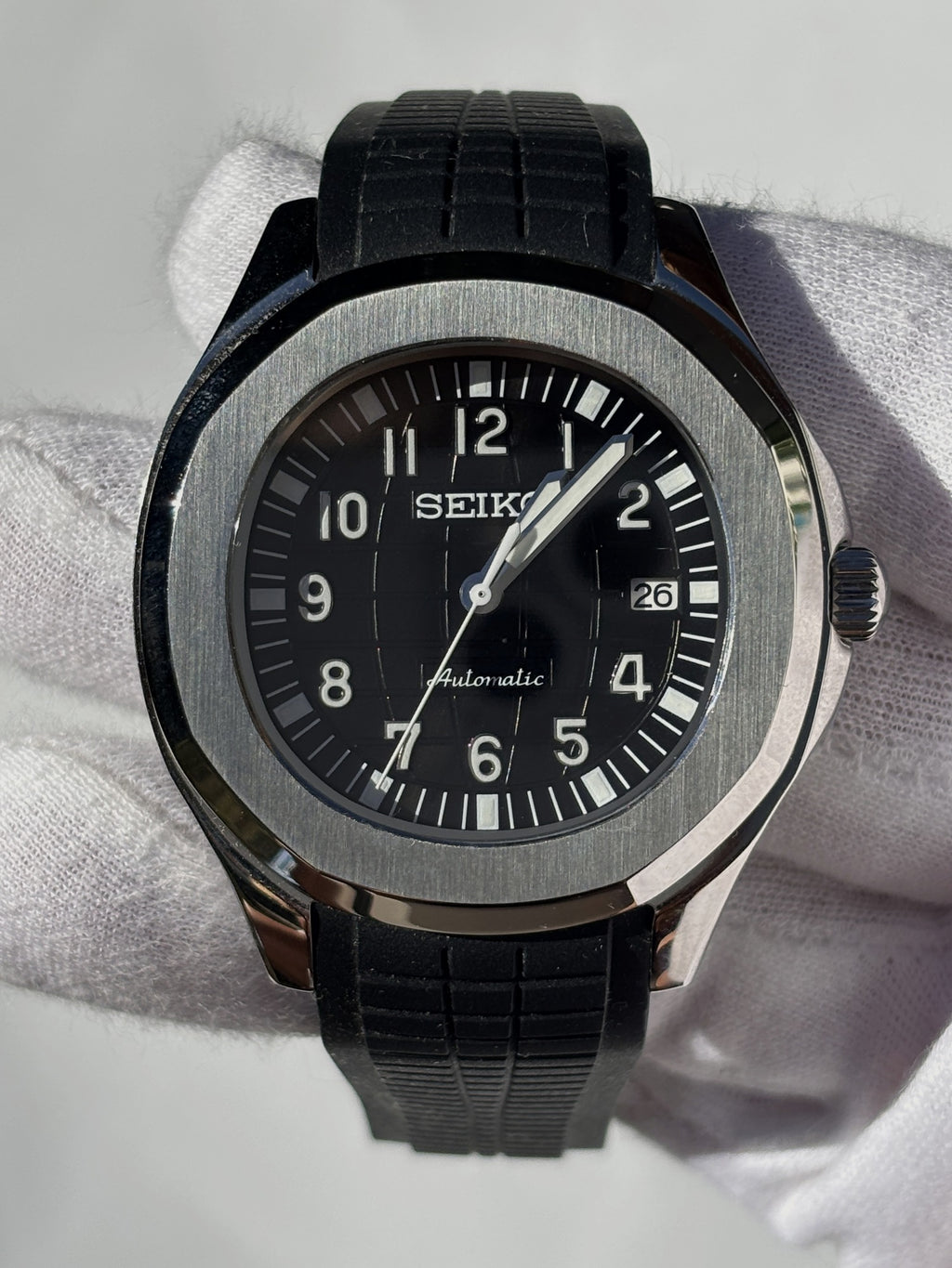 Seiko MOD automata karóra, acél, fekete számlap, fekete gumipánt, 40 mm, NH34 | Coal